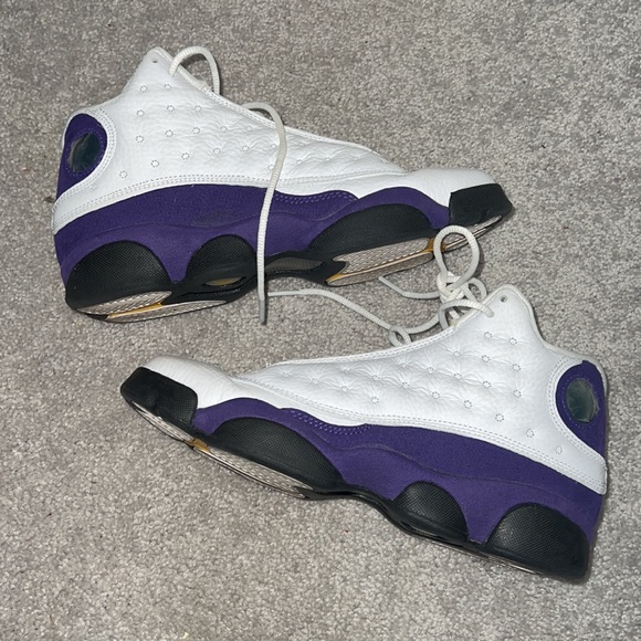 Air Jordan Retro 13 GS Court Purple - Picture 2 of 6